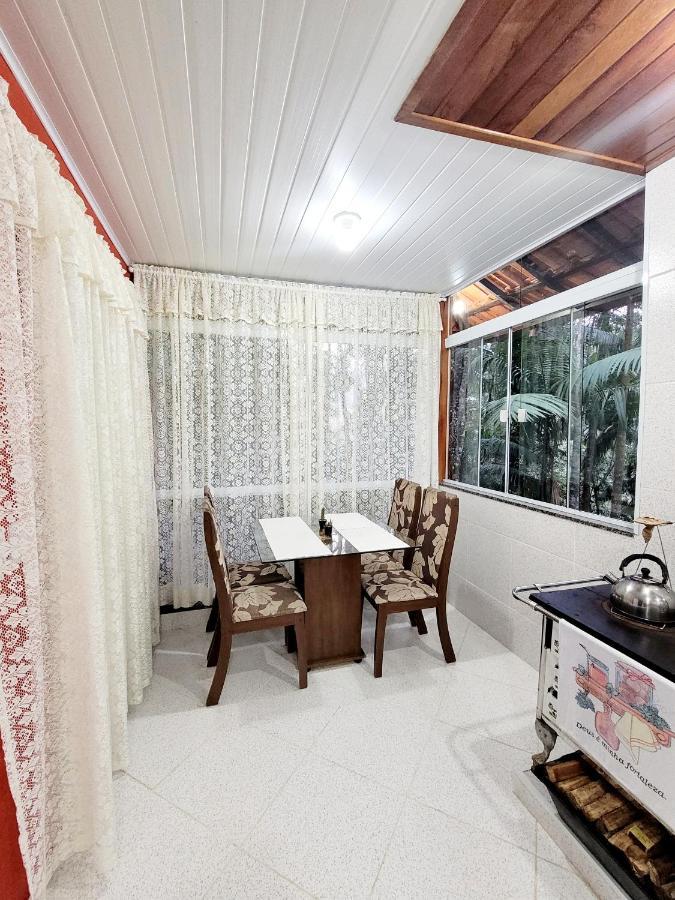 Вилла Casa Inteira Em Lumiar , Recanto Das Palmeiras-Nf. Нова-Фрибургу Экстерьер фото